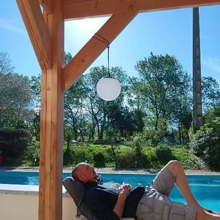 Domaine Des Favaud 3*