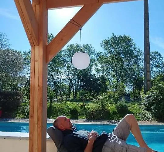 Domaine Des Favaud 3*