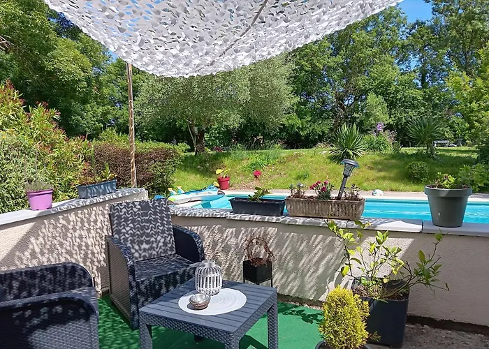 Maison d'hôtes Domaine Des Favaud 3*